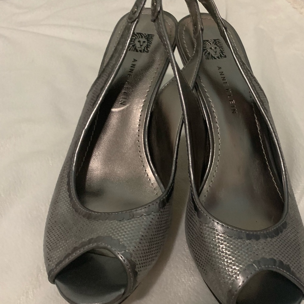 Anne Klein heels